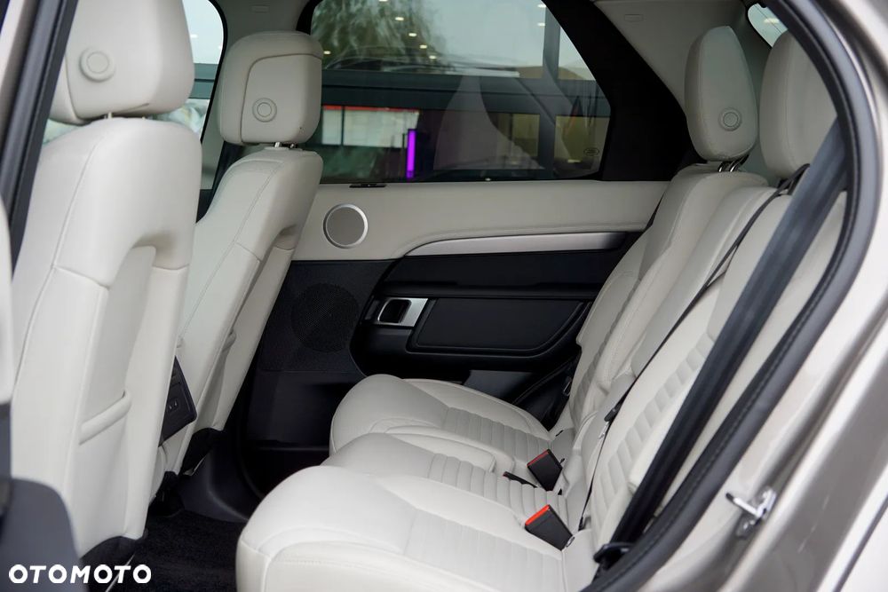 Land Rover Discovery 3.0 D250 mHEV Dynamic SE - 20