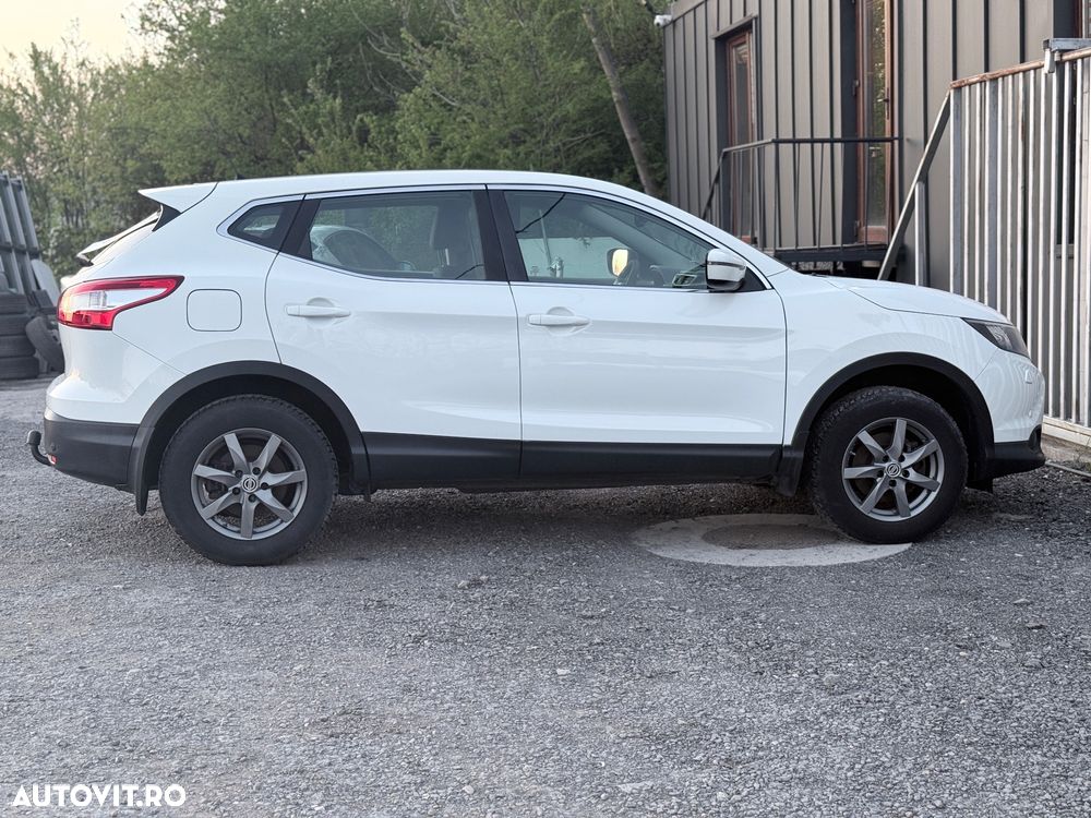 Nissan Qashqai 1.2 DIG-T Start/Stop Tekna - 4