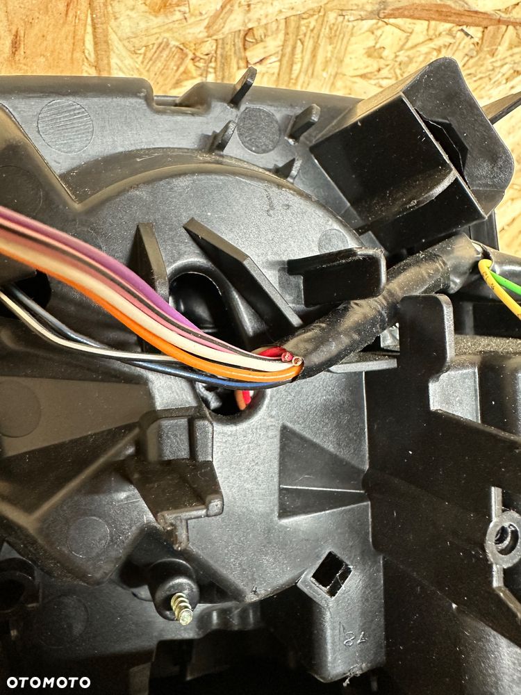 LUSTERKO PRAWE NISSAN MICRA K14 15 PIN 963015fa0e - 4