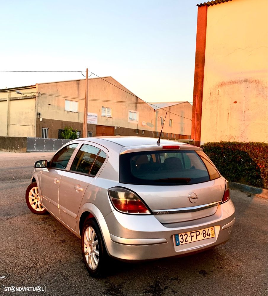 Opel Astra - 8