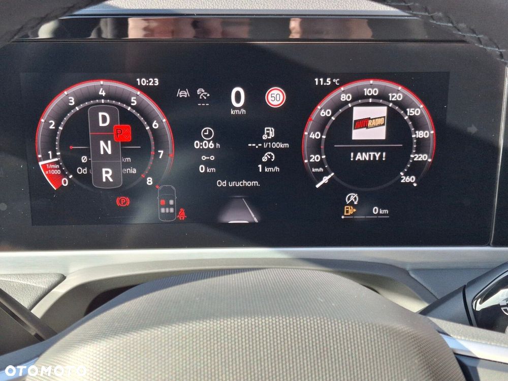 Volkswagen Passat - 29