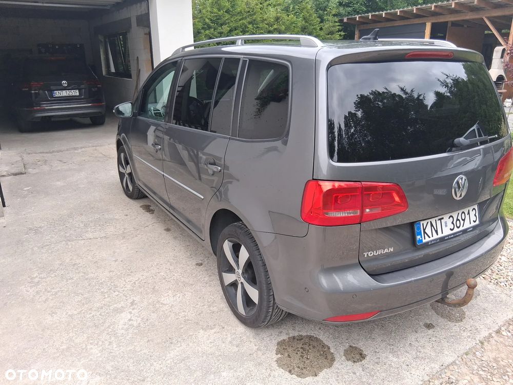 Volkswagen Touran 2.0 TDI DPF BlueMotion Technology Highline - 2