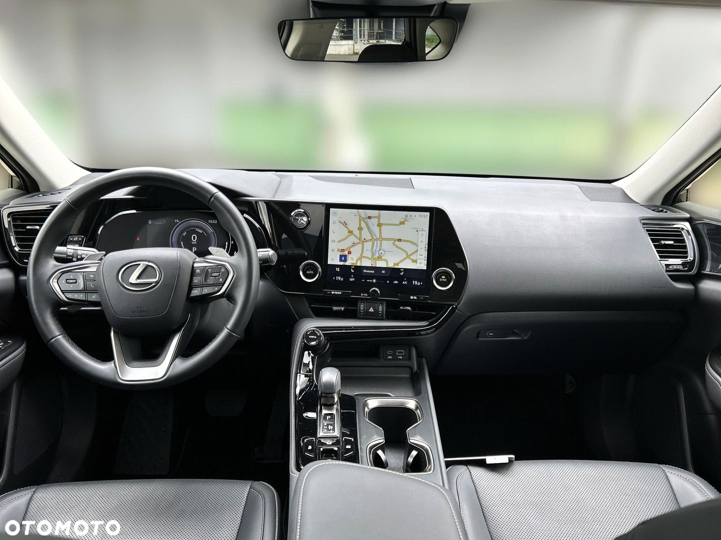 Lexus NX - 11