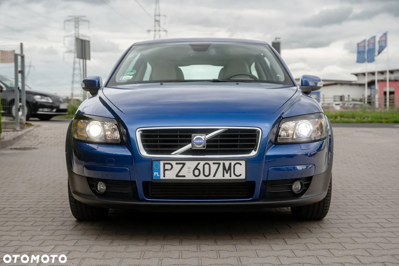 Volvo C30 1.6D Summum - 16