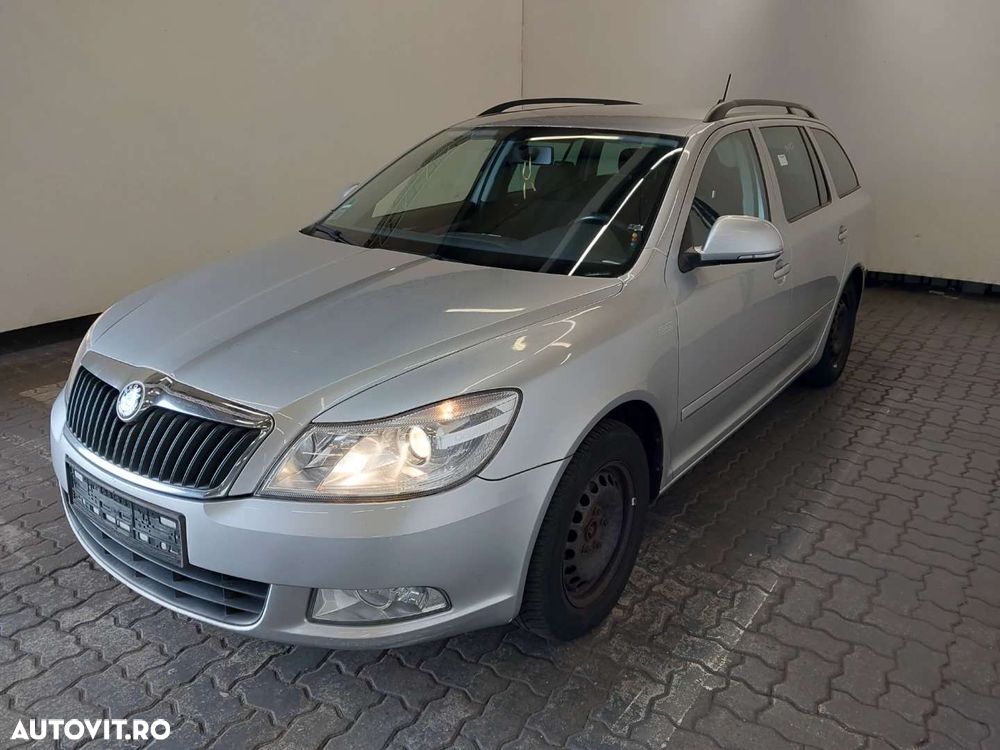 Skoda Octavia 1.6 TDI DPF FAMILY - 1