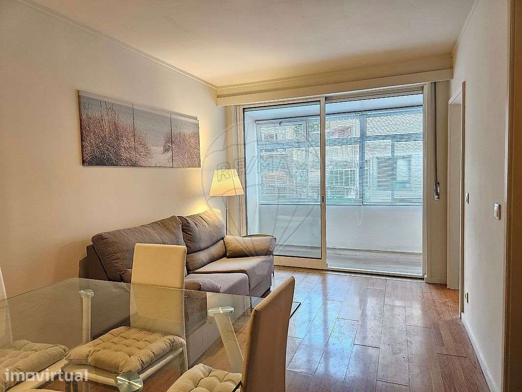 Apartamento T1 para venda - Grande imagem: 2/7