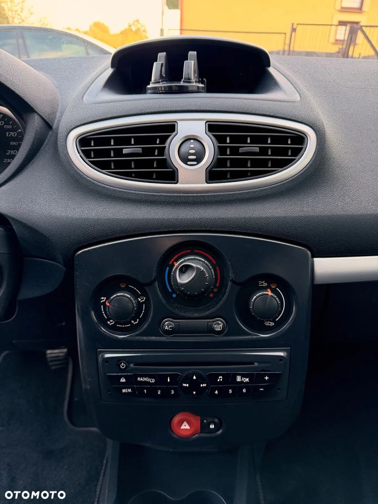 Renault Clio 1.2 16V Edition Dynamique - 9