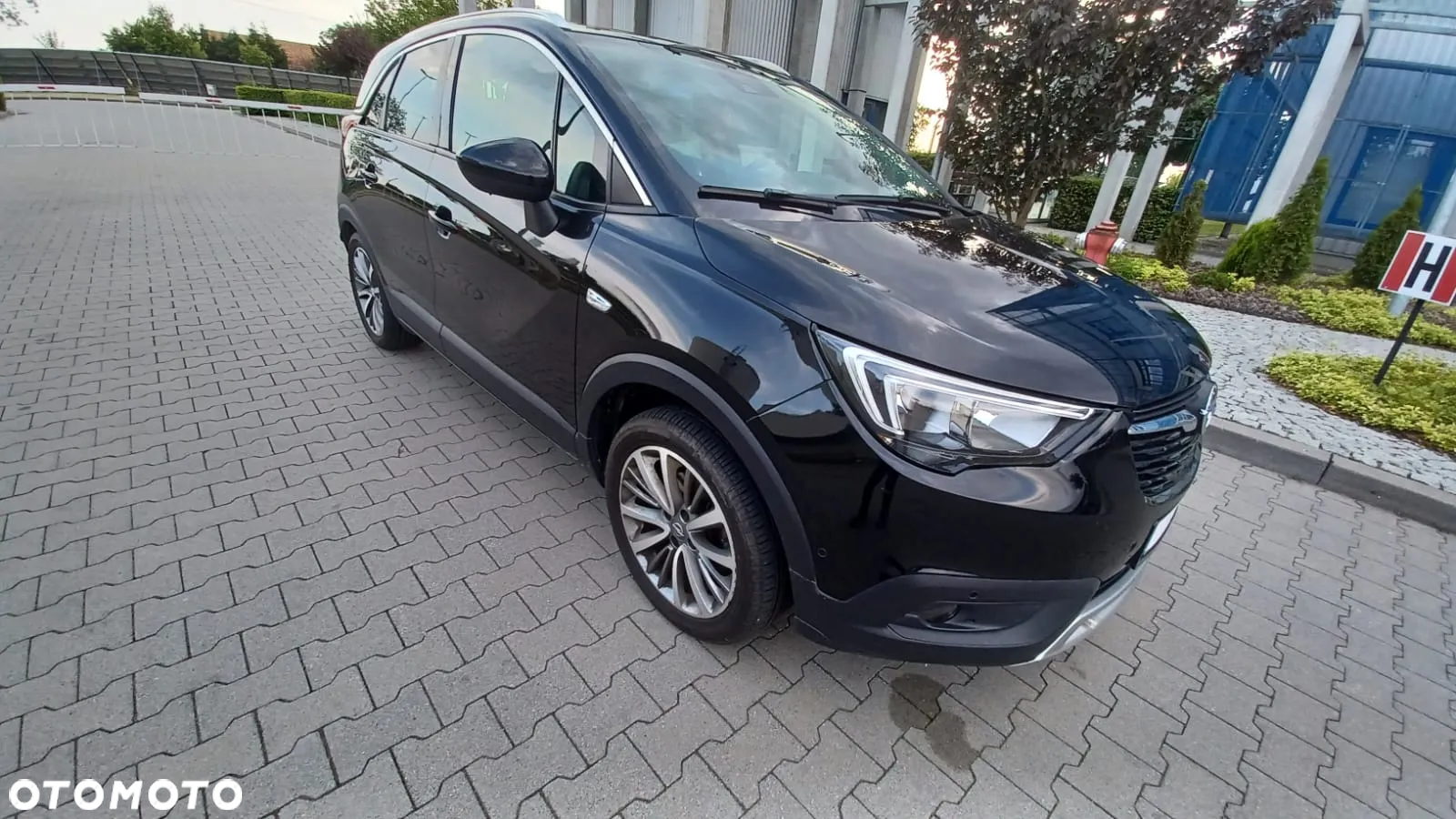 Opel Crossland X 1.2 Start/Stop Automatik Edition - 2
