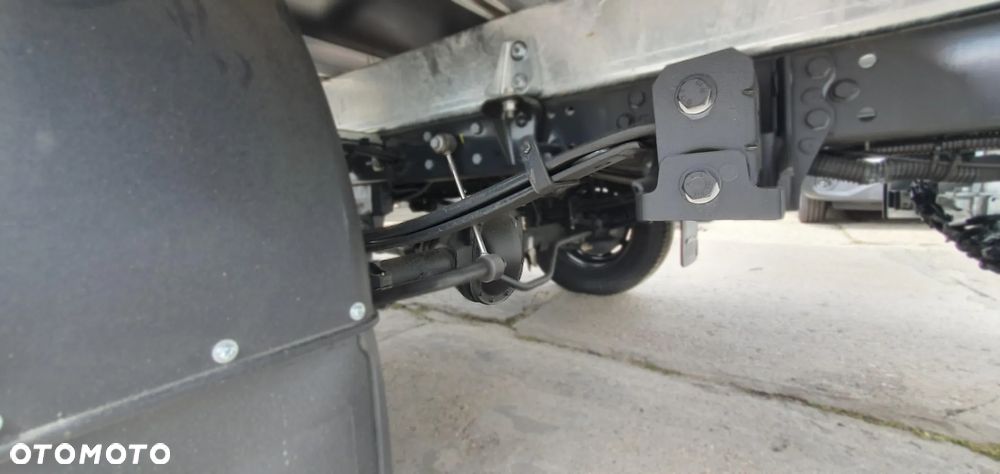 Iveco Daily 35S18 - 18