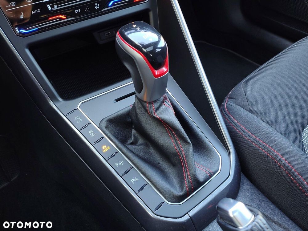 Volkswagen Polo 2.0 TSI GTI DSG - 19