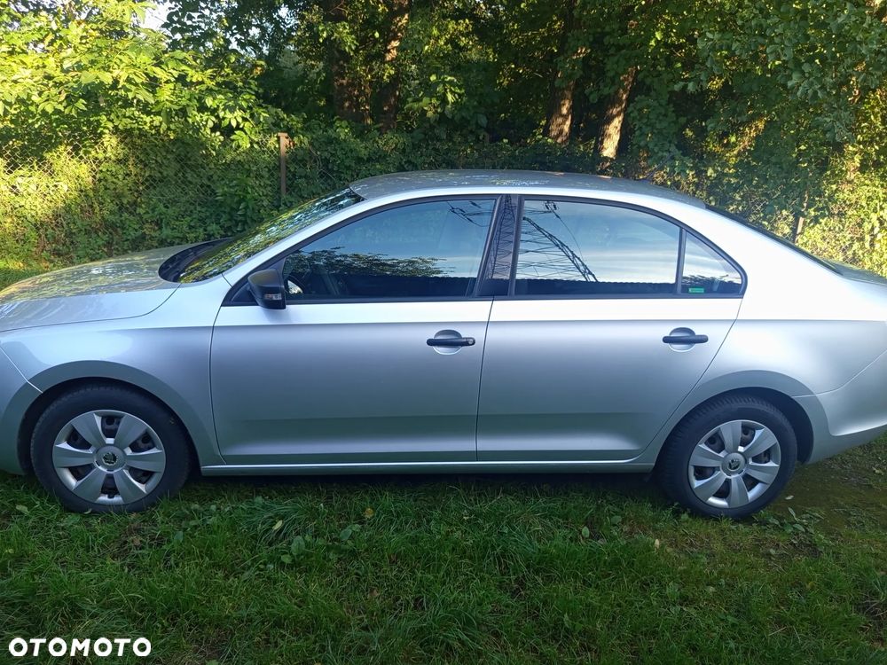 Skoda RAPID 1.2 TSI Ambition - 8