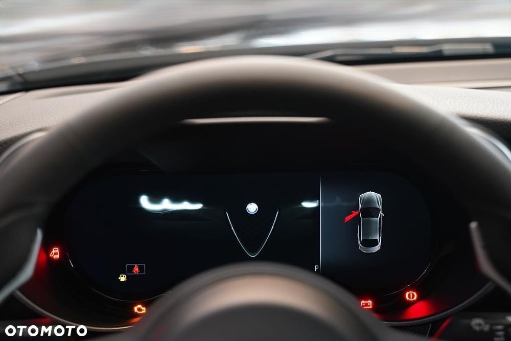 Alfa Romeo Giulia 2.0 Turbo Veloce Q4 - 13
