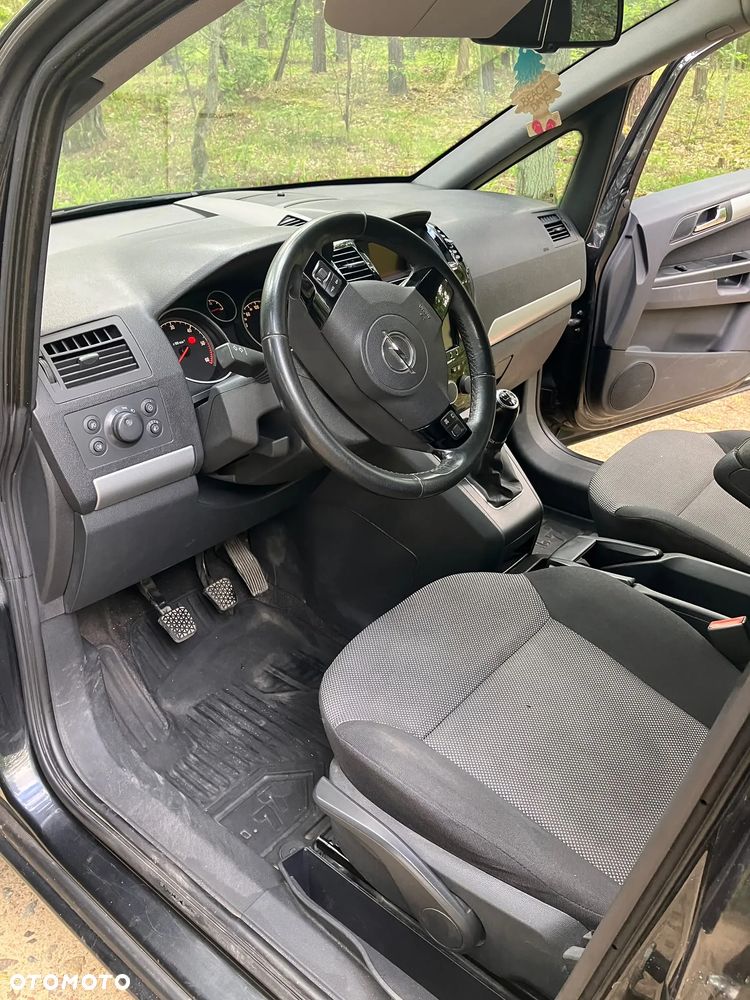 Opel Zafira 1.7 CDTI Cosmo - 8
