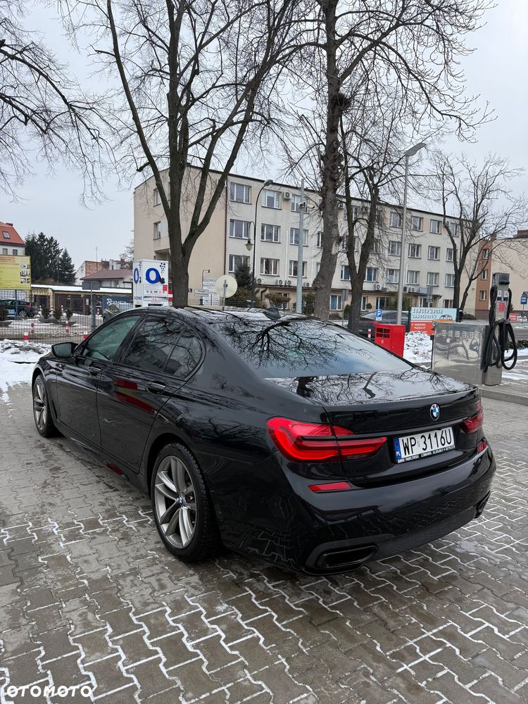 BMW Seria 7 740d xDrive - 12
