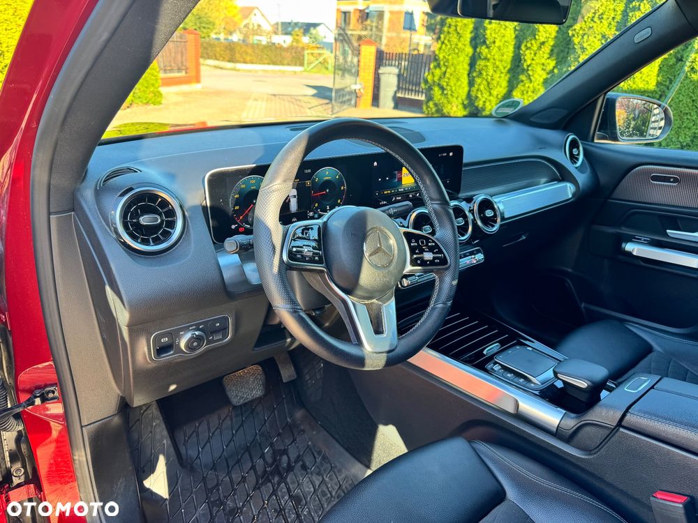 Mercedes-Benz GLB 220 d 4Matic 8G-DCT Progressive - 16