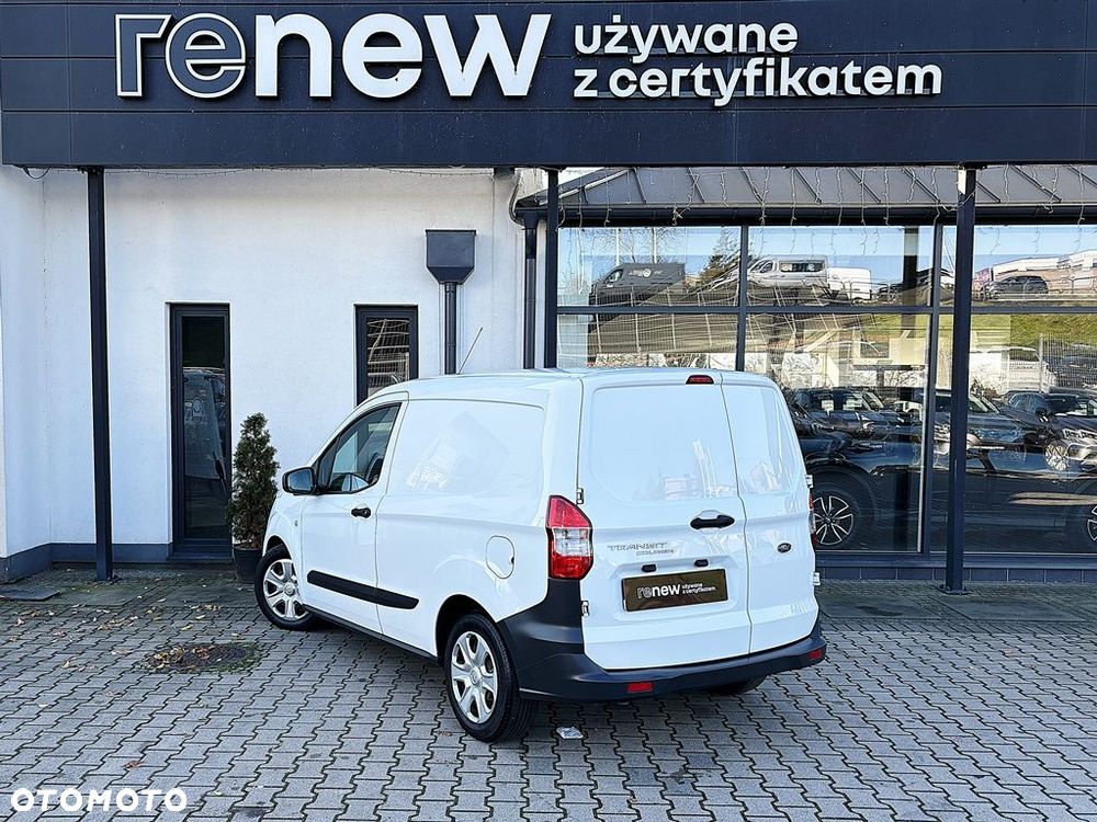 Ford transit-courier - 6