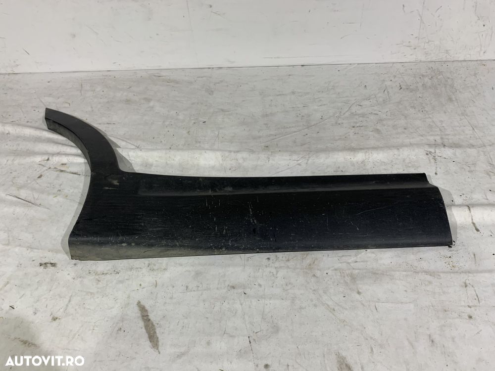Bandou usa dreapta spate Hyundai Santa Fe, 2014, 2015, 2016, 2017, 2018, 2019, cod origine OE 87734-B8000. - 1