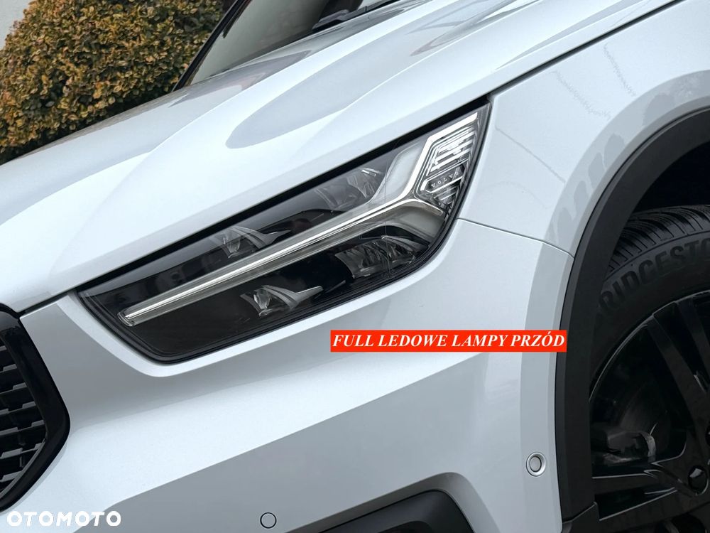 Volvo XC 40 T3 Geartronic RDesign - 30