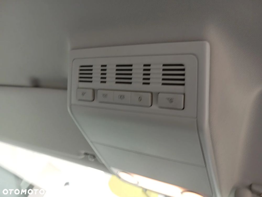 Volkswagen Multivan 2.0 TDI L1 Trendline - 35