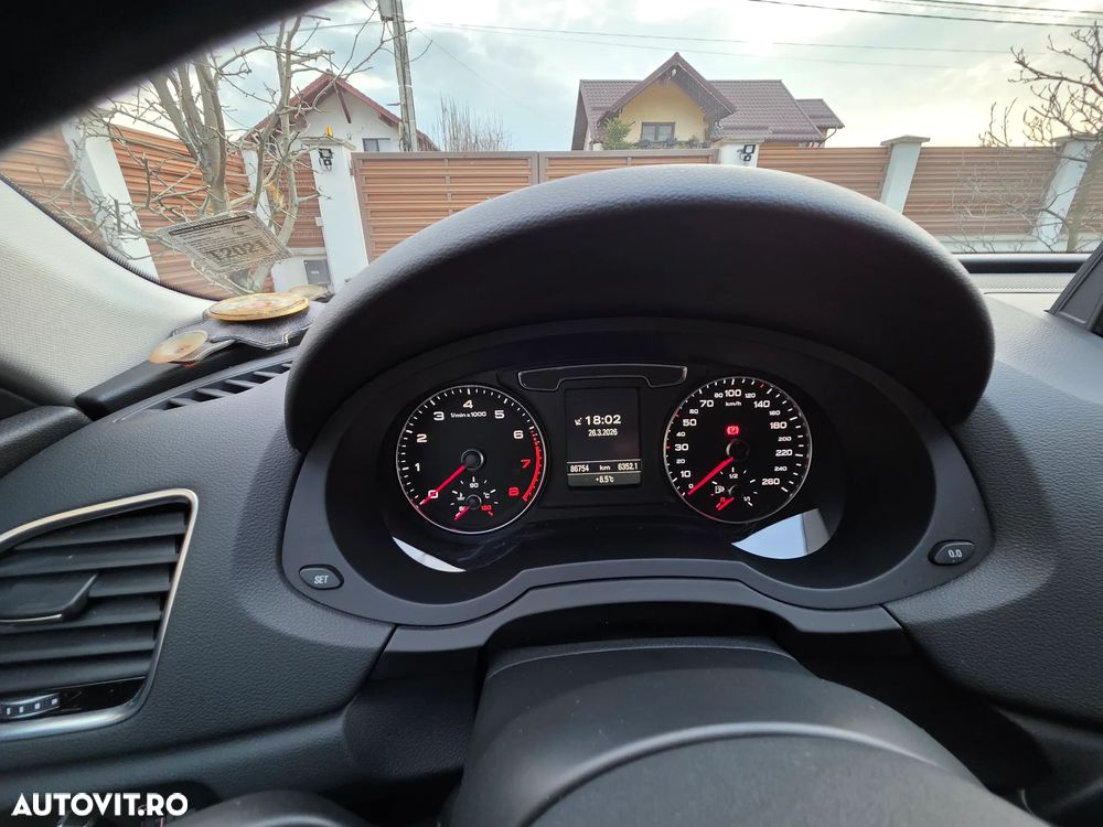 Audi Q3 1.4 TFSI Stronic - 6