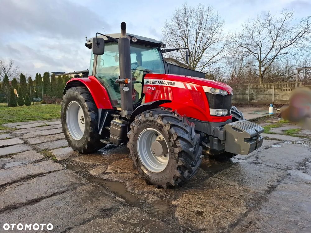 Massey Ferguson 7718 - 2
