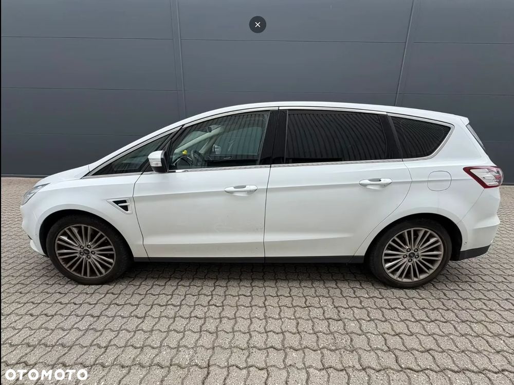 Ford S-Max 2.0 TDCi Titanium PowerShift - 7
