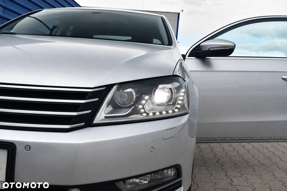 Volkswagen Passat 2.0 TDI DPF Comfortline - 8