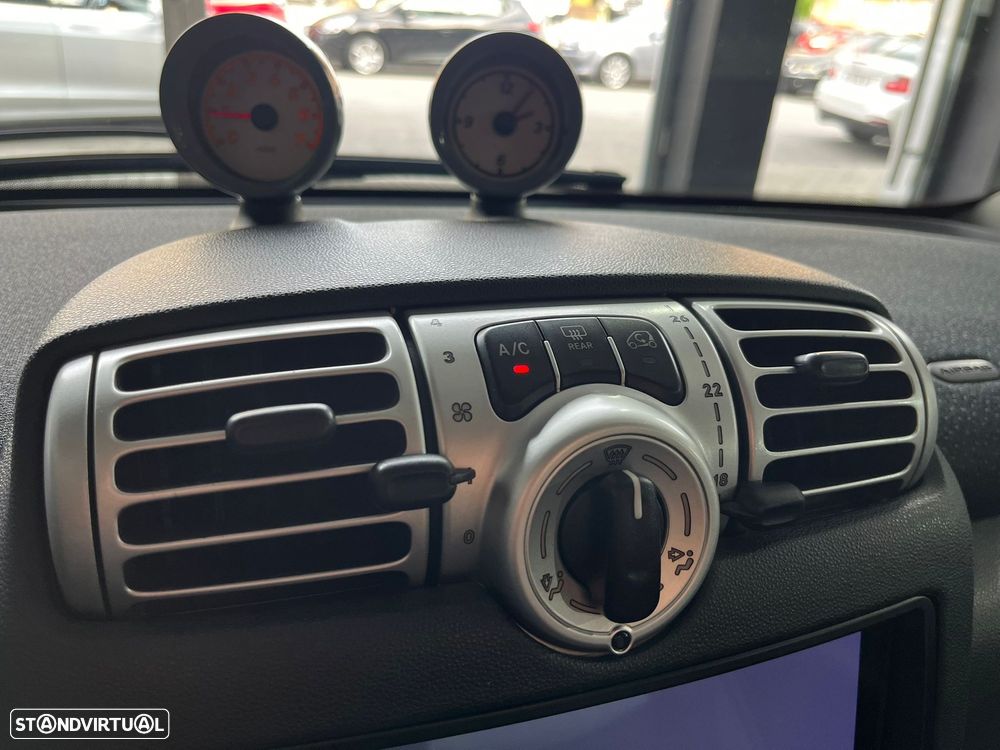 Smart Fortwo Cabrio 1.0 T Pulse 84 - 18