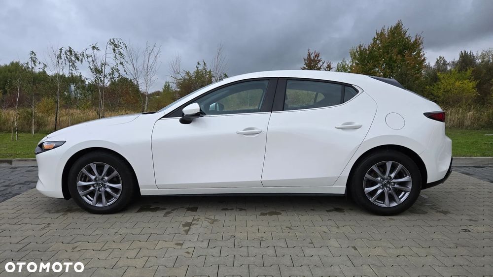 Mazda 3 - 4