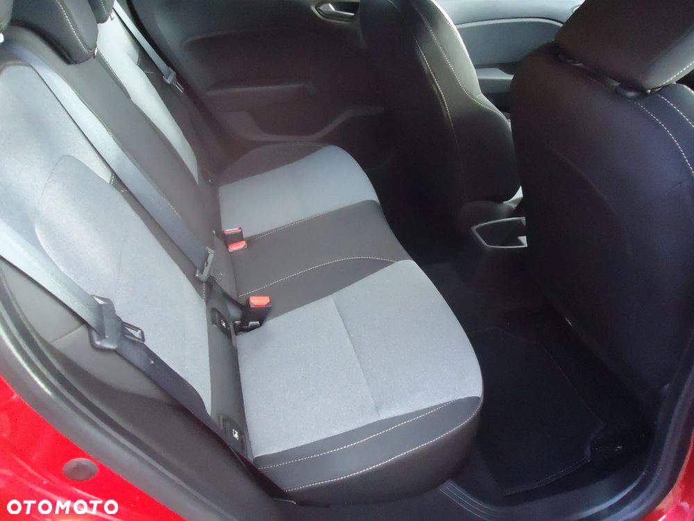 Renault Clio 1.0 TCe Evolution - 25