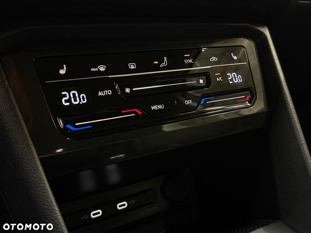 Volkswagen Tiguan - 29