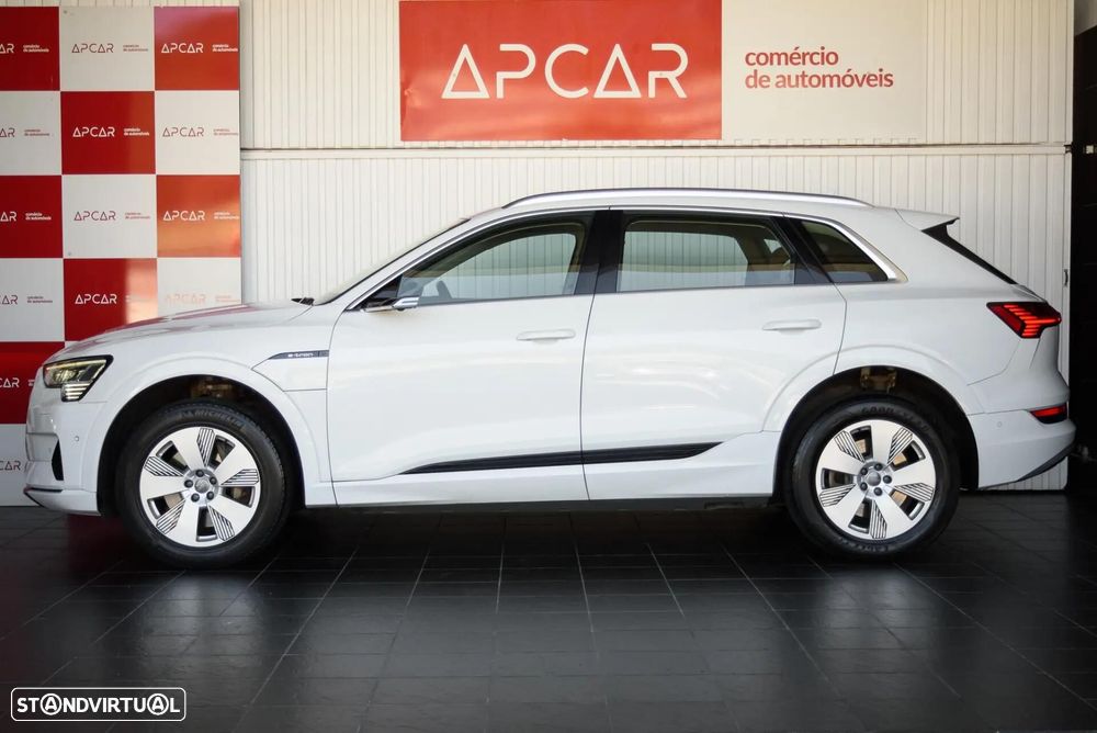 Audi e-tron 55 quattro - 12