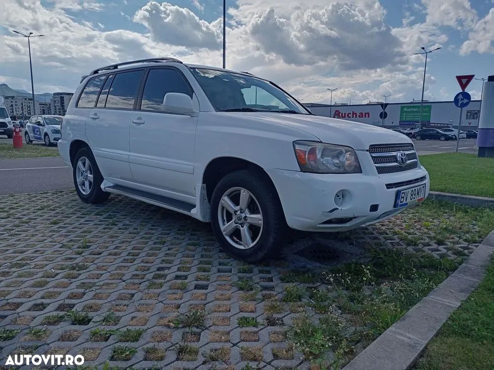 Toyota Highlander - 1