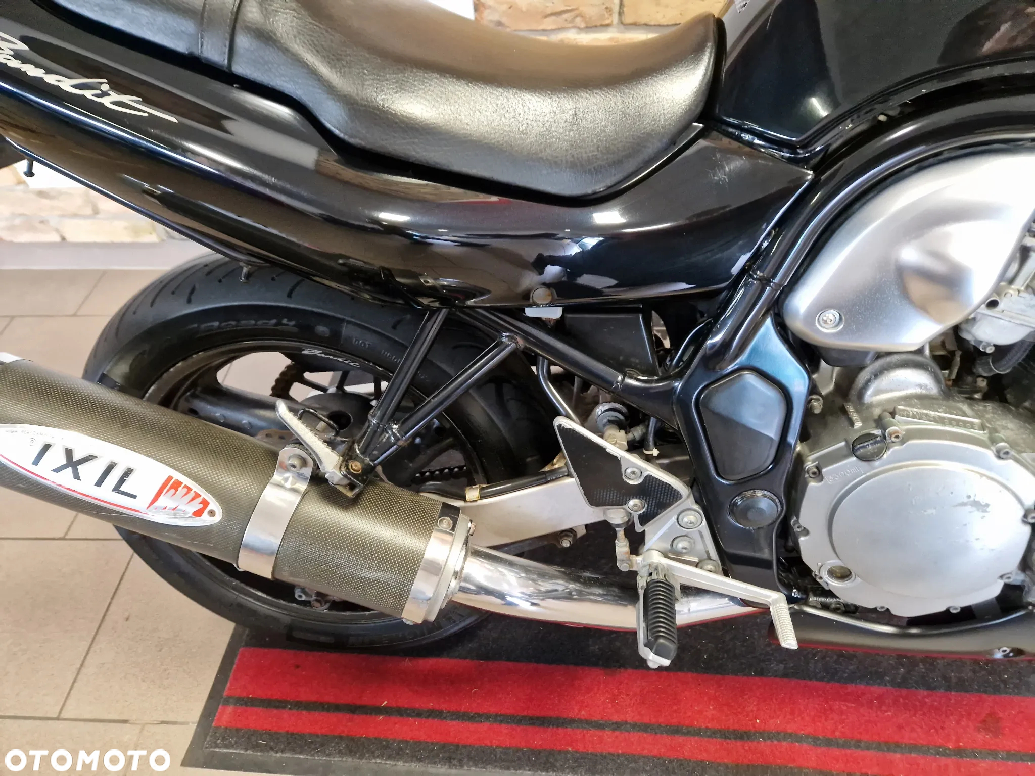 Suzuki Bandit - 25
