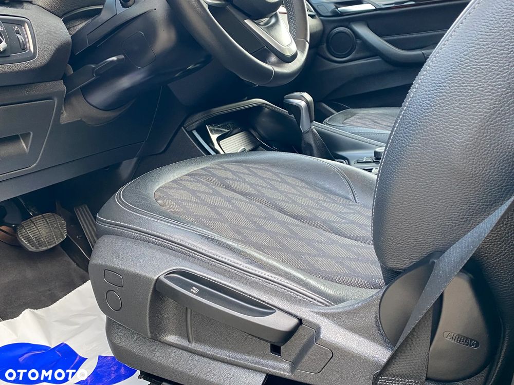 BMW X1 xDrive25d Sport Line sport - 18