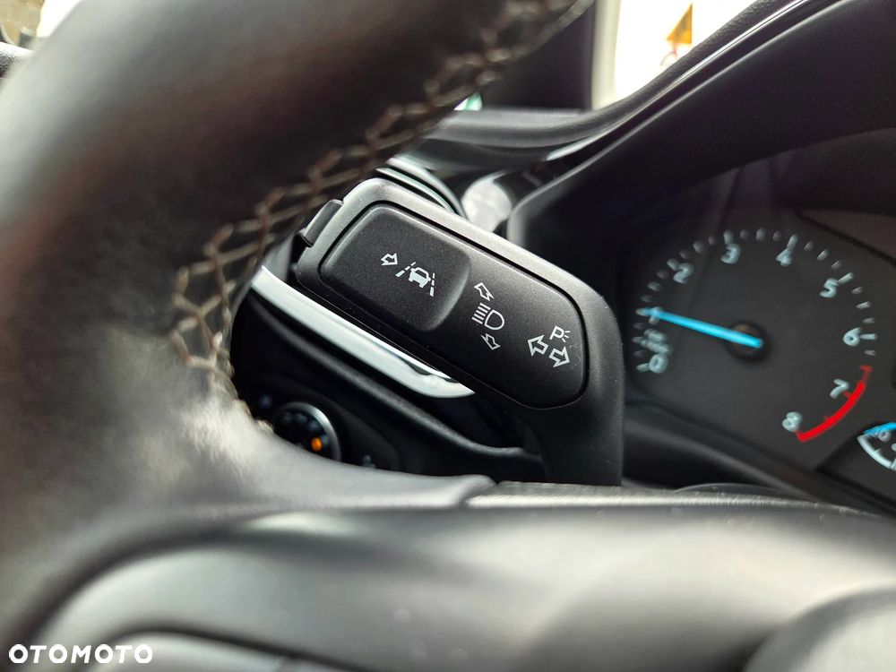 Ford Fiesta 1.0 EcoBoost Titanium ASS - 14