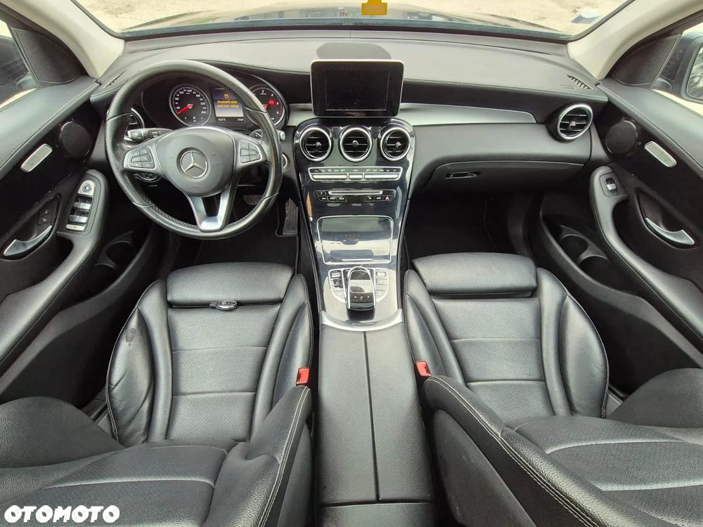 Mercedes-Benz GLC 250 d 4Matic 9G-TRONIC - 9