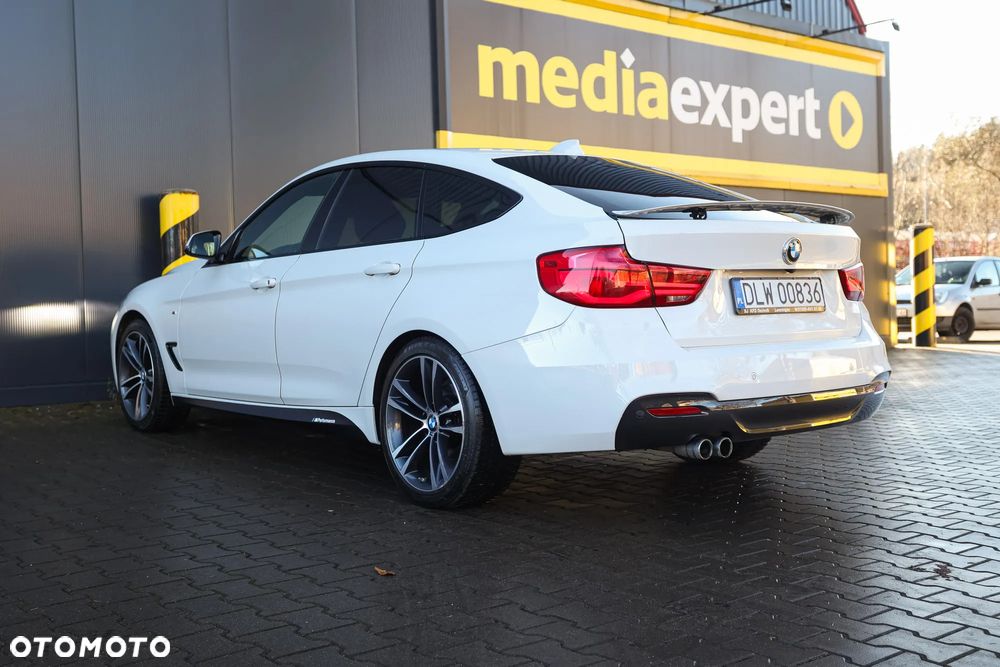 BMW Seria 3 330i M Sport Shadow sport - 15