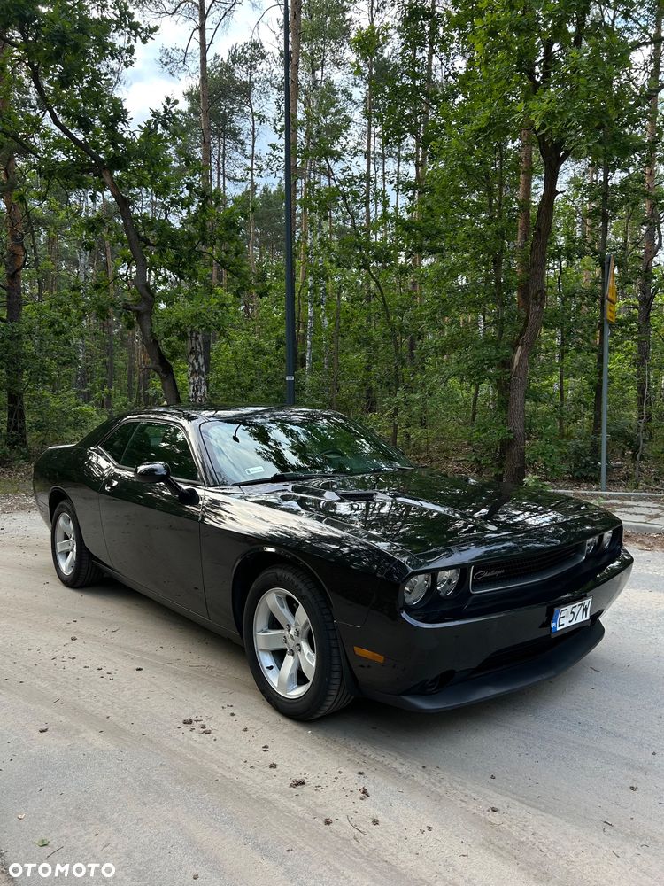 Dodge Challenger - 3