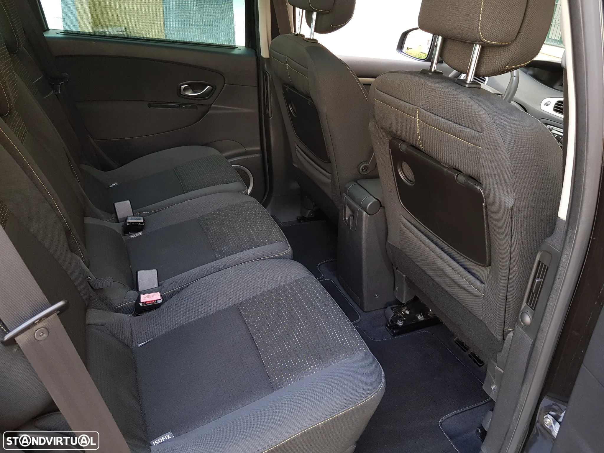 Renault Scénic 1.5 dCi Dynamique S - 36