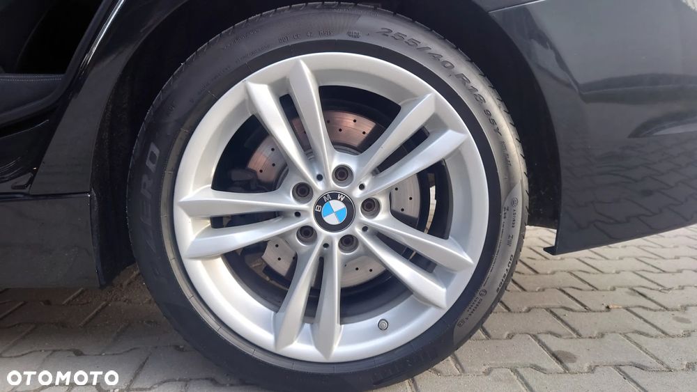 BMW Seria 3 330d Sport Line - 37