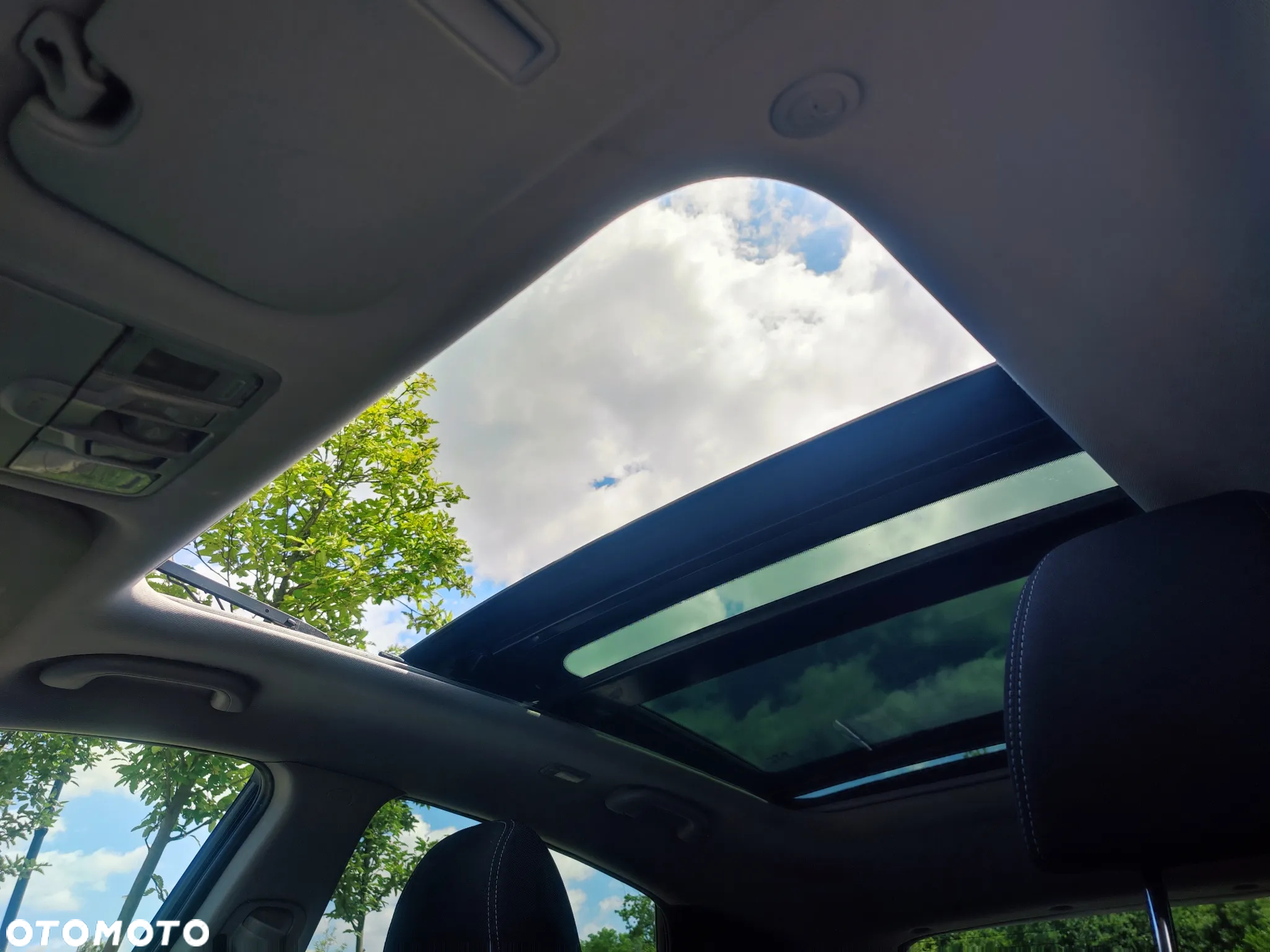 Hyundai i30 1.6 CRDi BlueDrive Go - 34