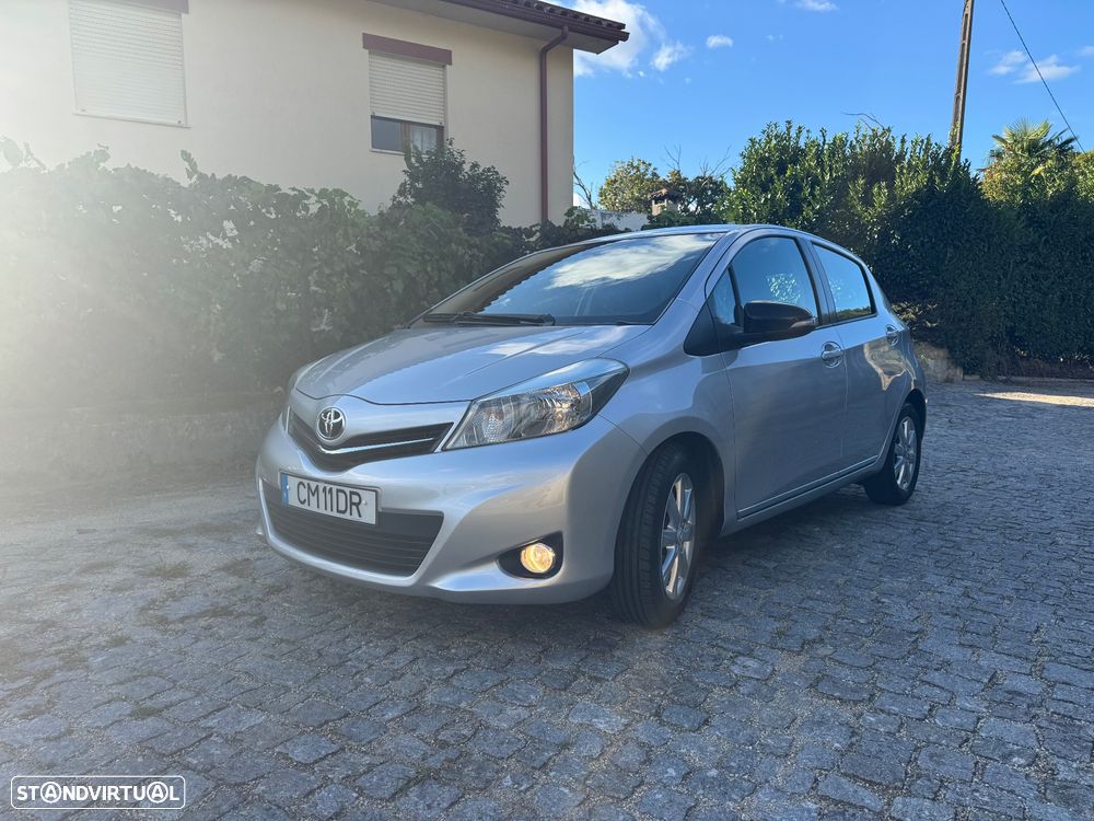 Toyota Yaris - 2