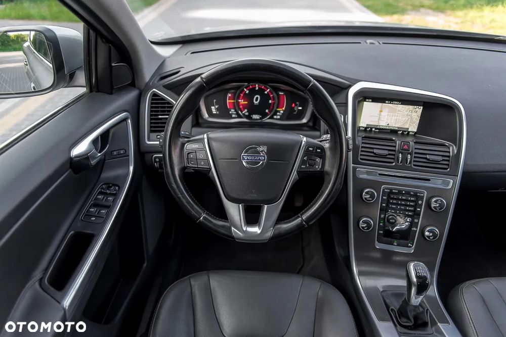 Volvo XC 60 - 22