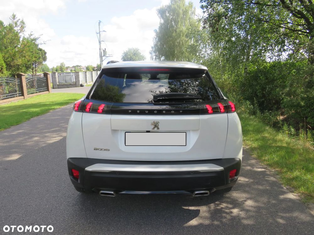 Peugeot 2008 PureTech 130 EAT8 Allure - 3