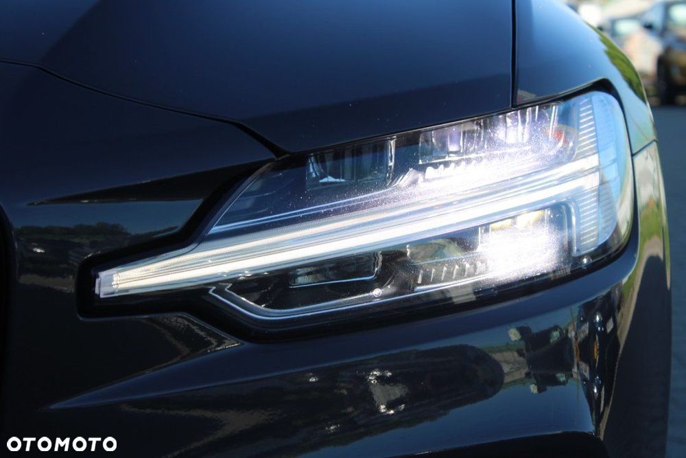 Volvo V60 - 11