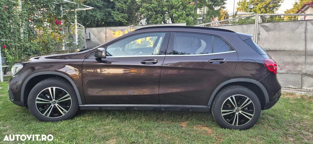 Mercedes-Benz GLA 200 d 4MATIC Aut. - 14