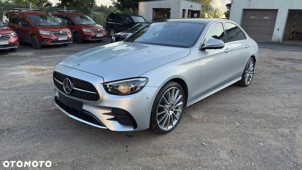 Mercedes-Benz Klasa E 300 d 4Matic 9G-TRONIC AMG Line - 8