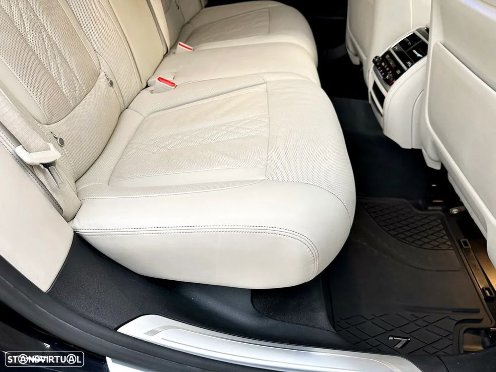 BMW 730 d Pack M - 40