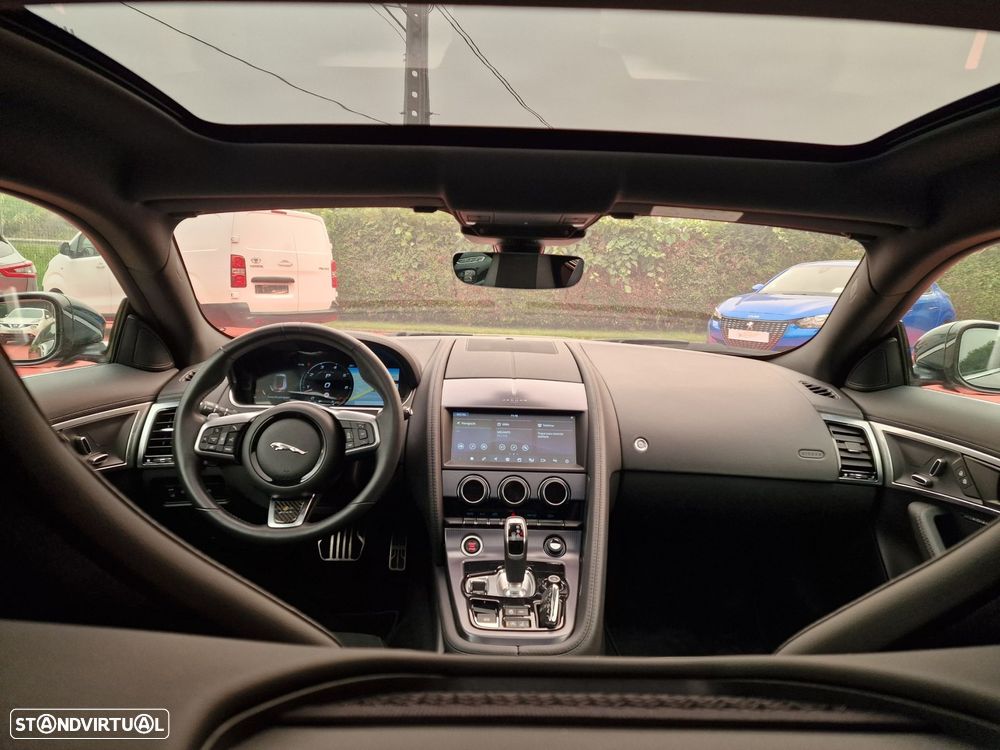 Jaguar F-Type 2.0 i4 R-Dynamic - 13